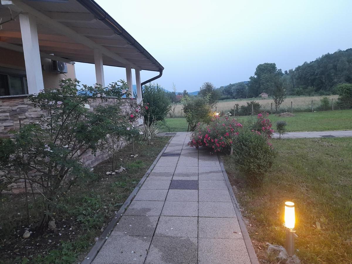 Bihać River Bank Apartments & Castle View מראה חיצוני תמונה