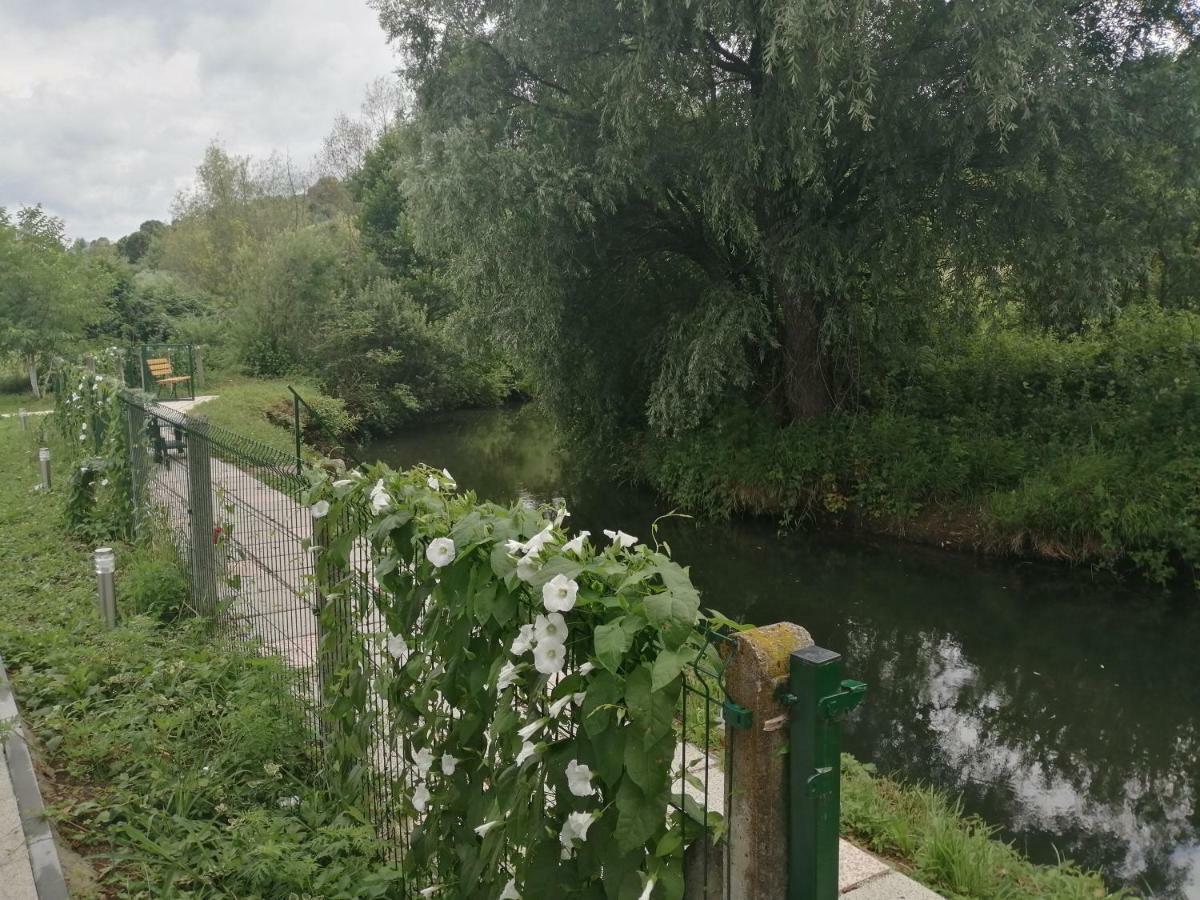 Bihać River Bank Apartments & Castle View מראה חיצוני תמונה